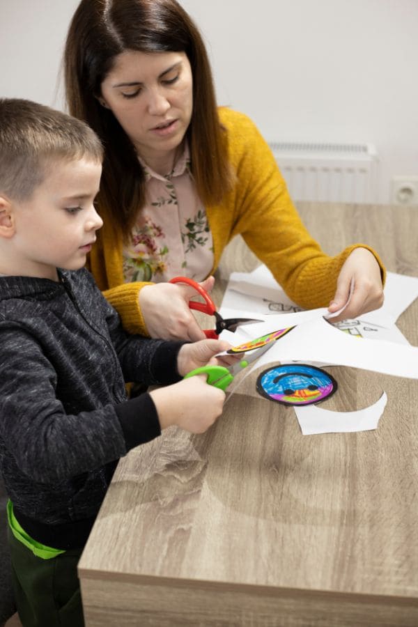 تنمية مهارات الحياة الأساسية داخل الأسرة 1